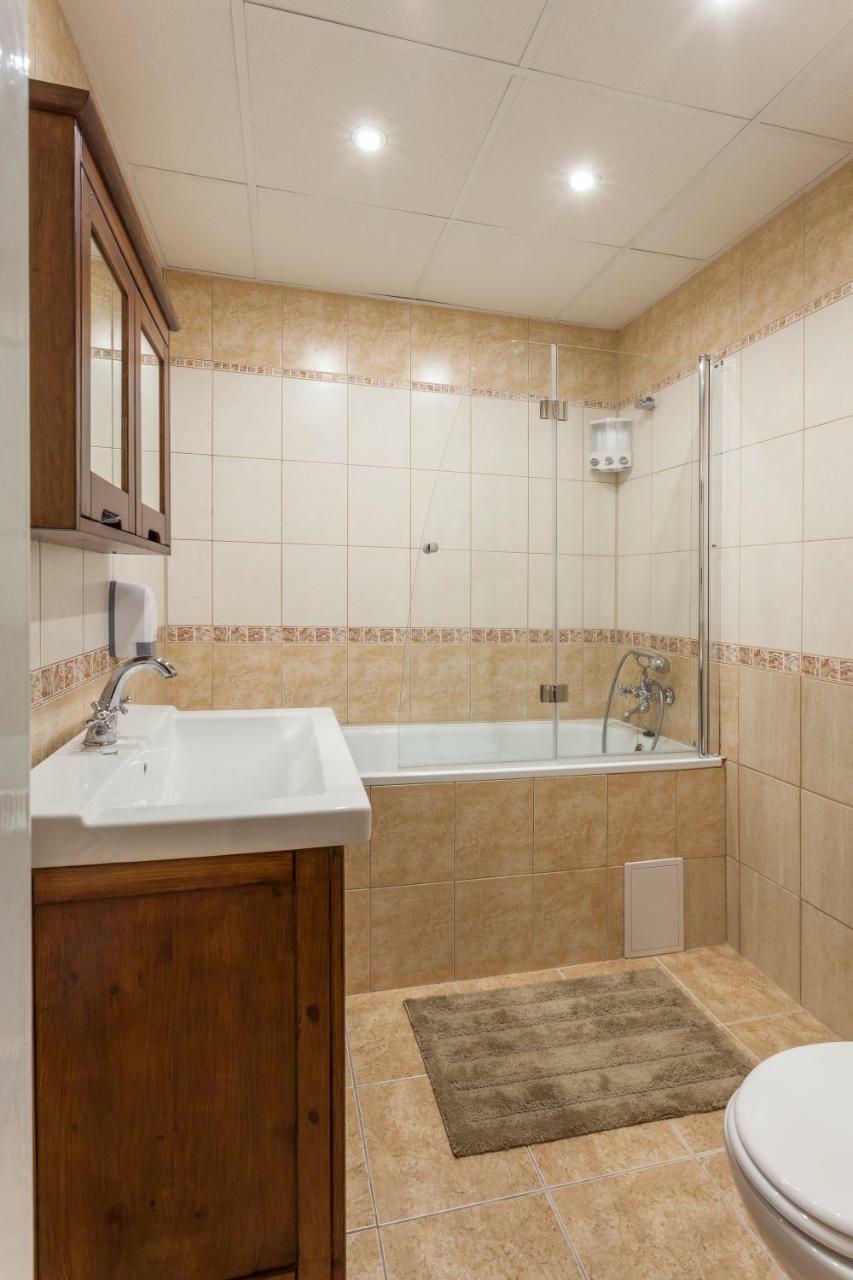 Air-Conditioned Apartment Sancova - Old Town Братислава Екстериор снимка